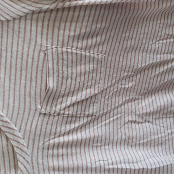 Top - Picture 3 of 4